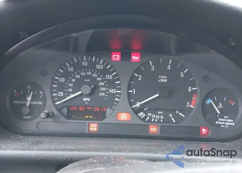 1997 BMW 328I z USA, uszkodzony, nr VIN WBACD4322VAV53785